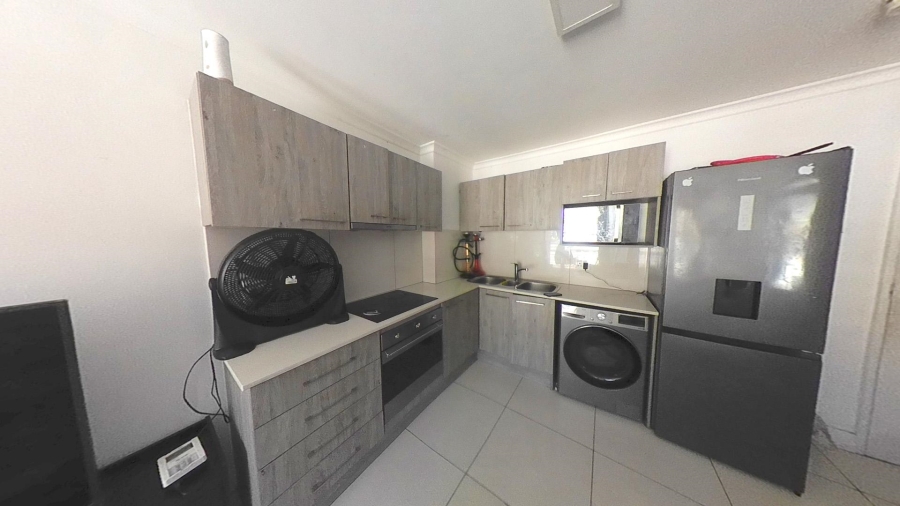 2 Bedroom Property for Sale in Zonnebloem Western Cape